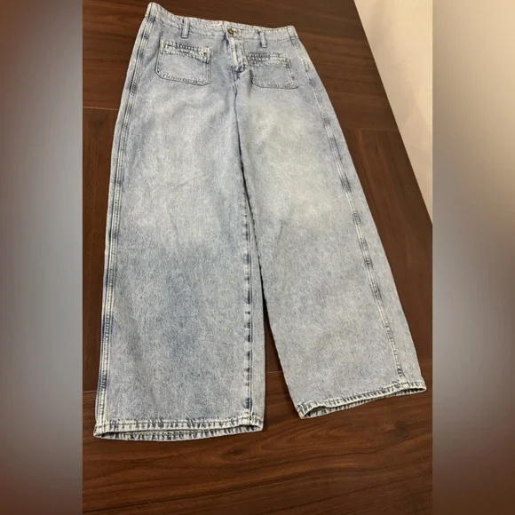 Old Navy Jeans Womens Size 12 High Rise Baggy Wide Leg Drapey Denim - Picture 4 of 7